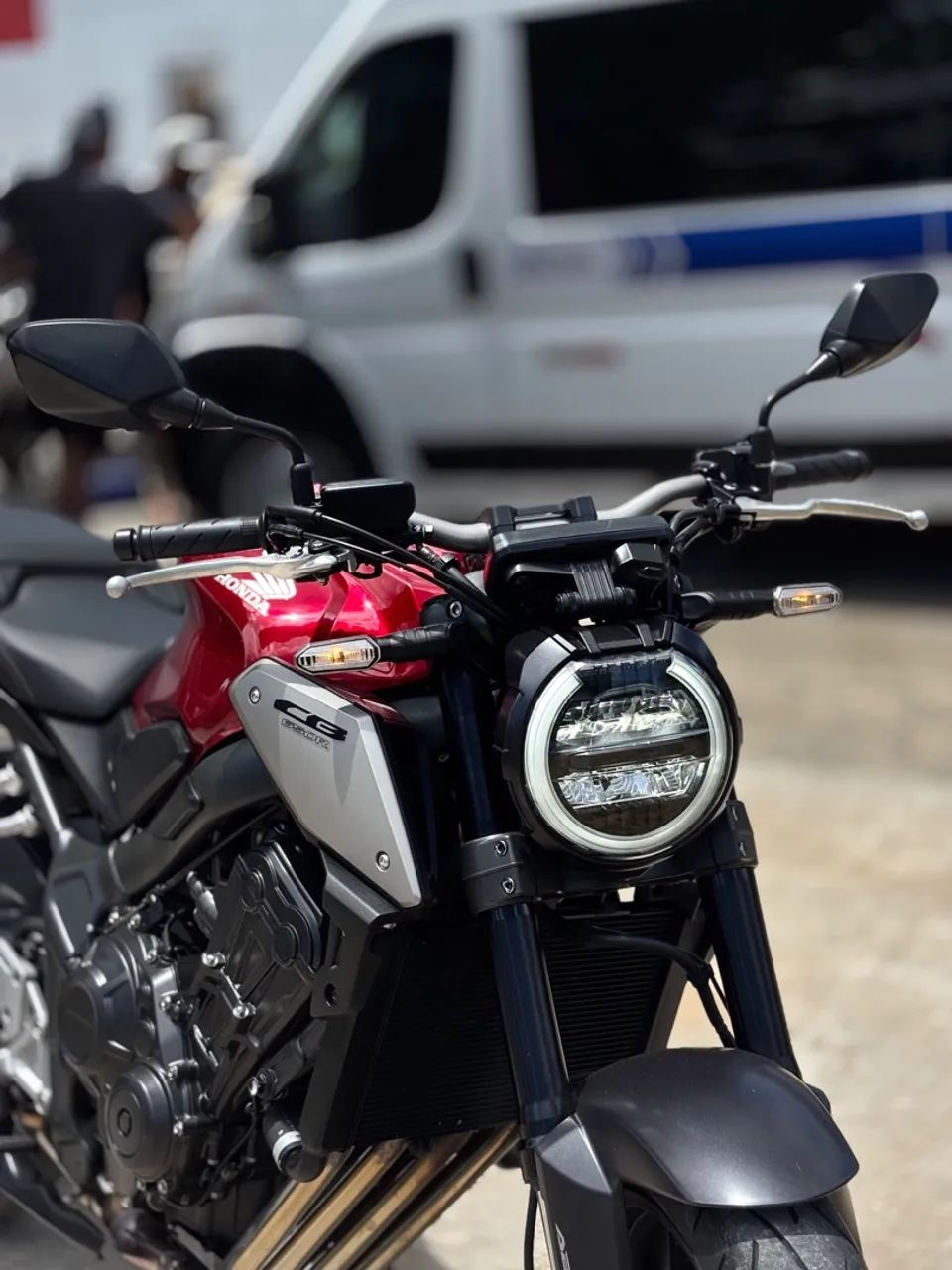 CB 650r - Foto 3