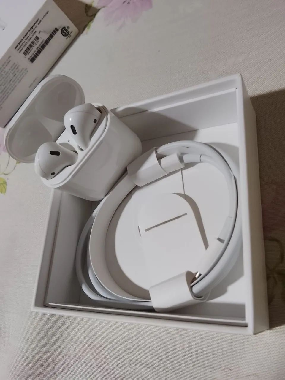 AirPods With MagSafe Charging Case - Foto 3