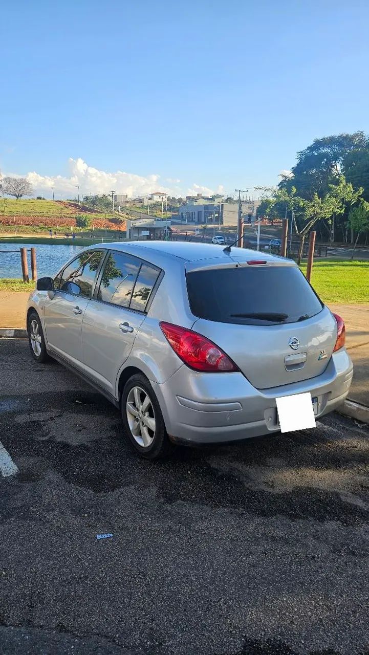 Nissan Tiida 2011