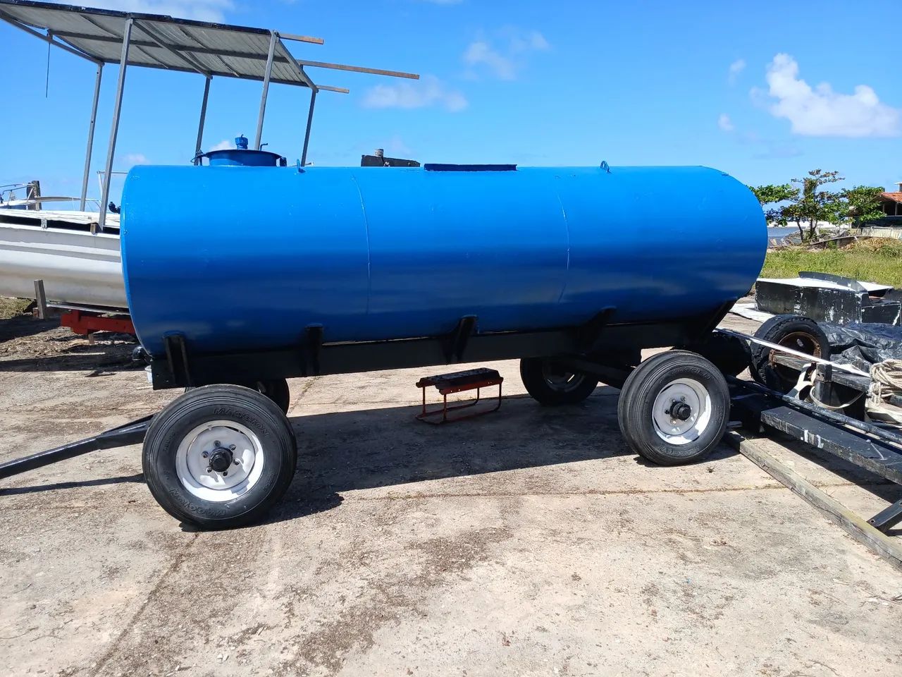 Tanque com carreta 6.500 litros - Foto 3