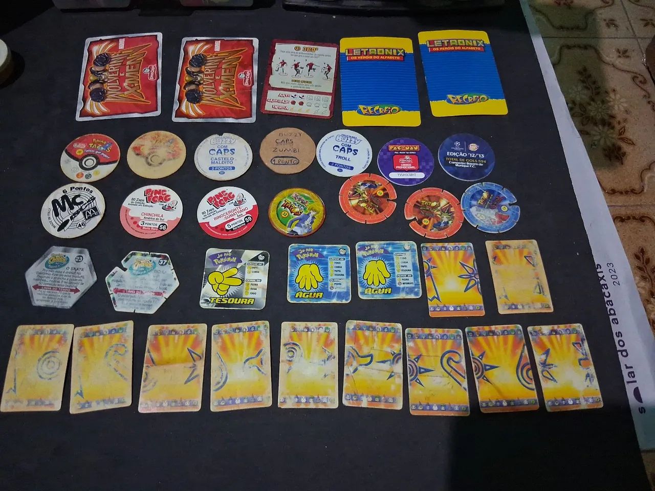 Lote de 35 Tazos e cards - Foto 4