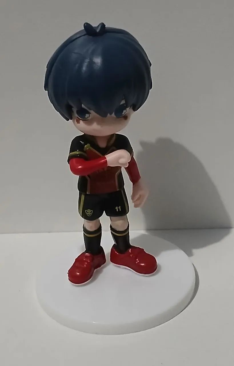 BONECO ACTION FIGURE MINIATURA BLUE LOCK ISAGI
