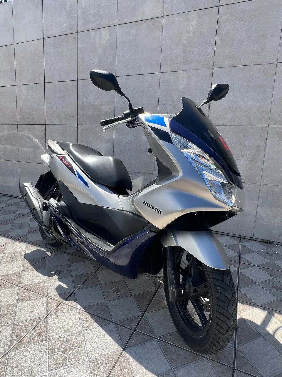 Pcx Sport 2018 - Foto 4