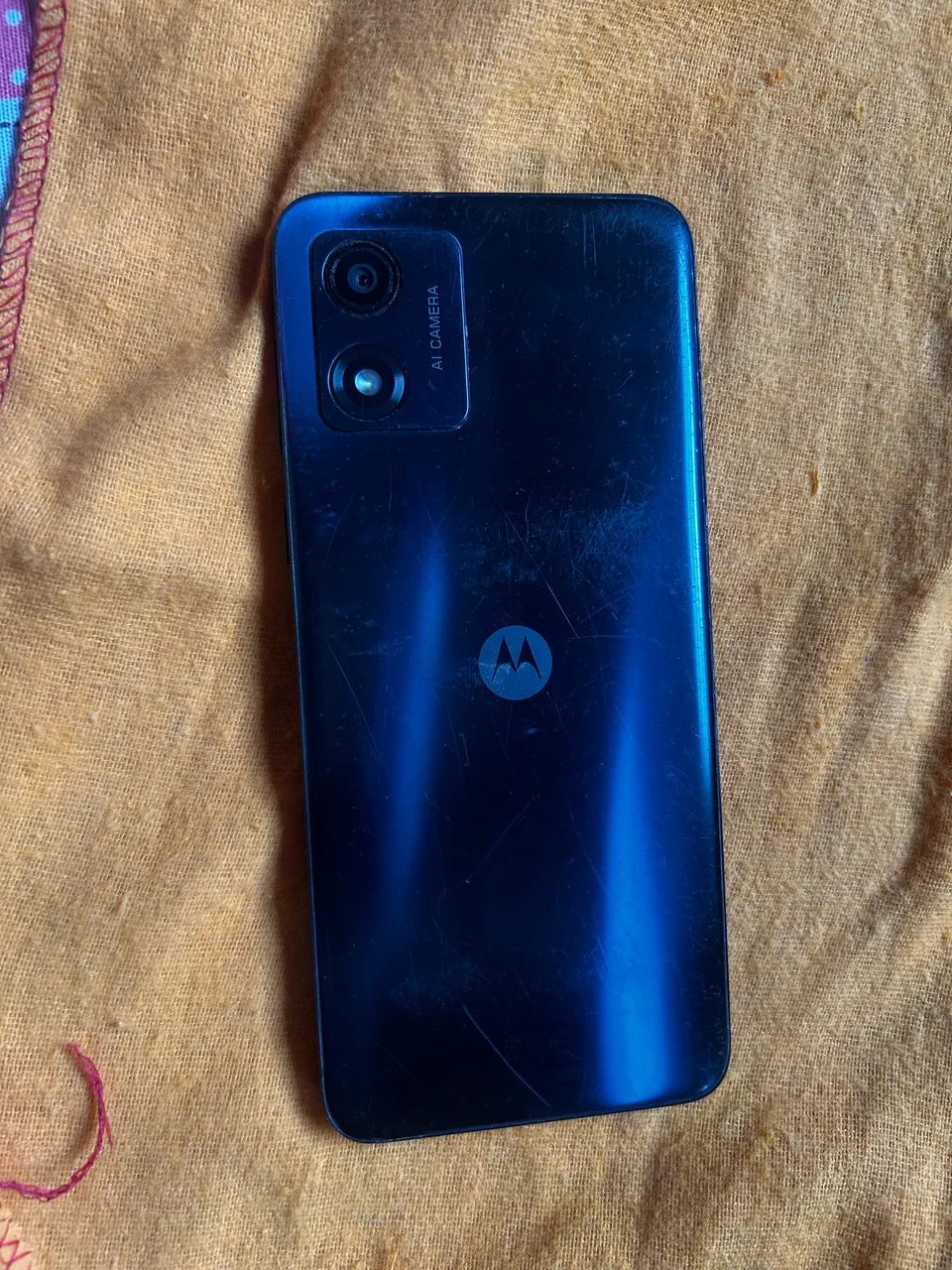 Moto E13 128GB + 8GB RAM  - Foto 4