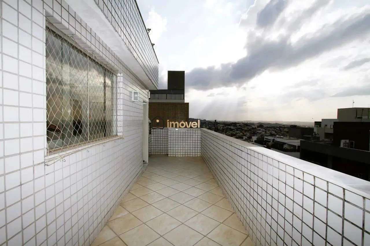 Cobertura 3 Quartos com Suíte e 2 Vagas Cobertas no Buritis - Foto 3