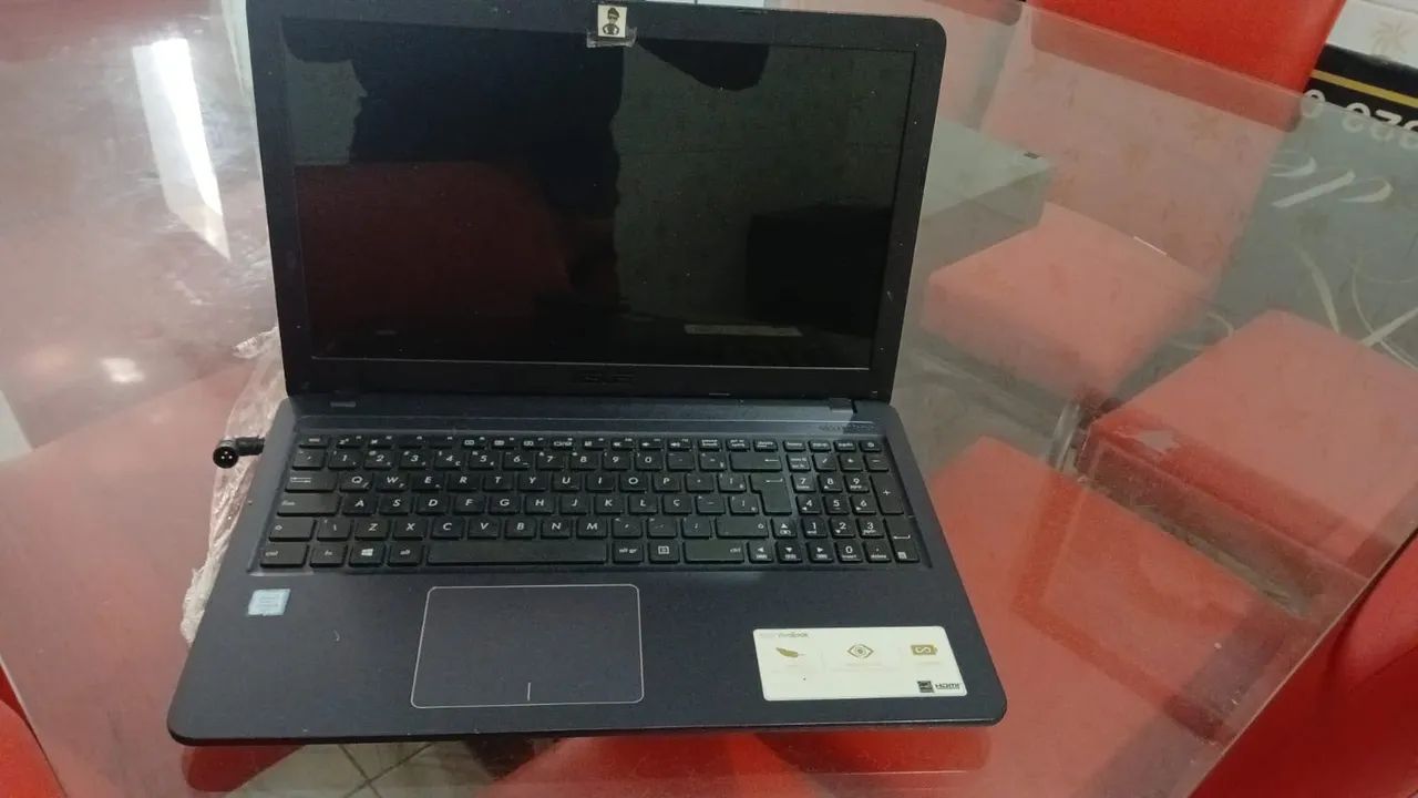 VENDO NOTEBOOK ASUS - Foto 2