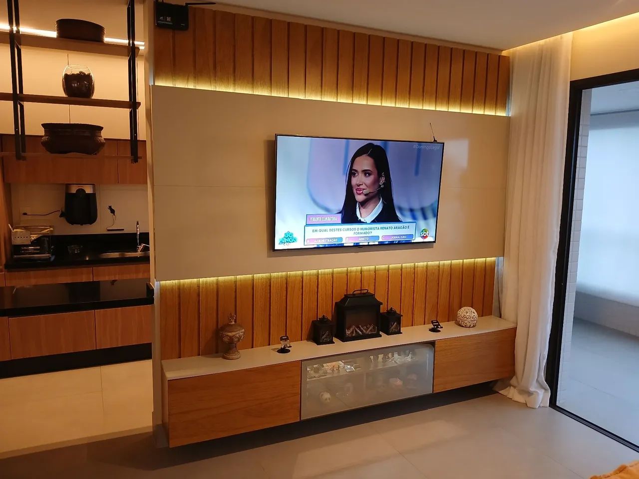 Painel de Sala TV com led e expositor com Reflecta  - Foto 5