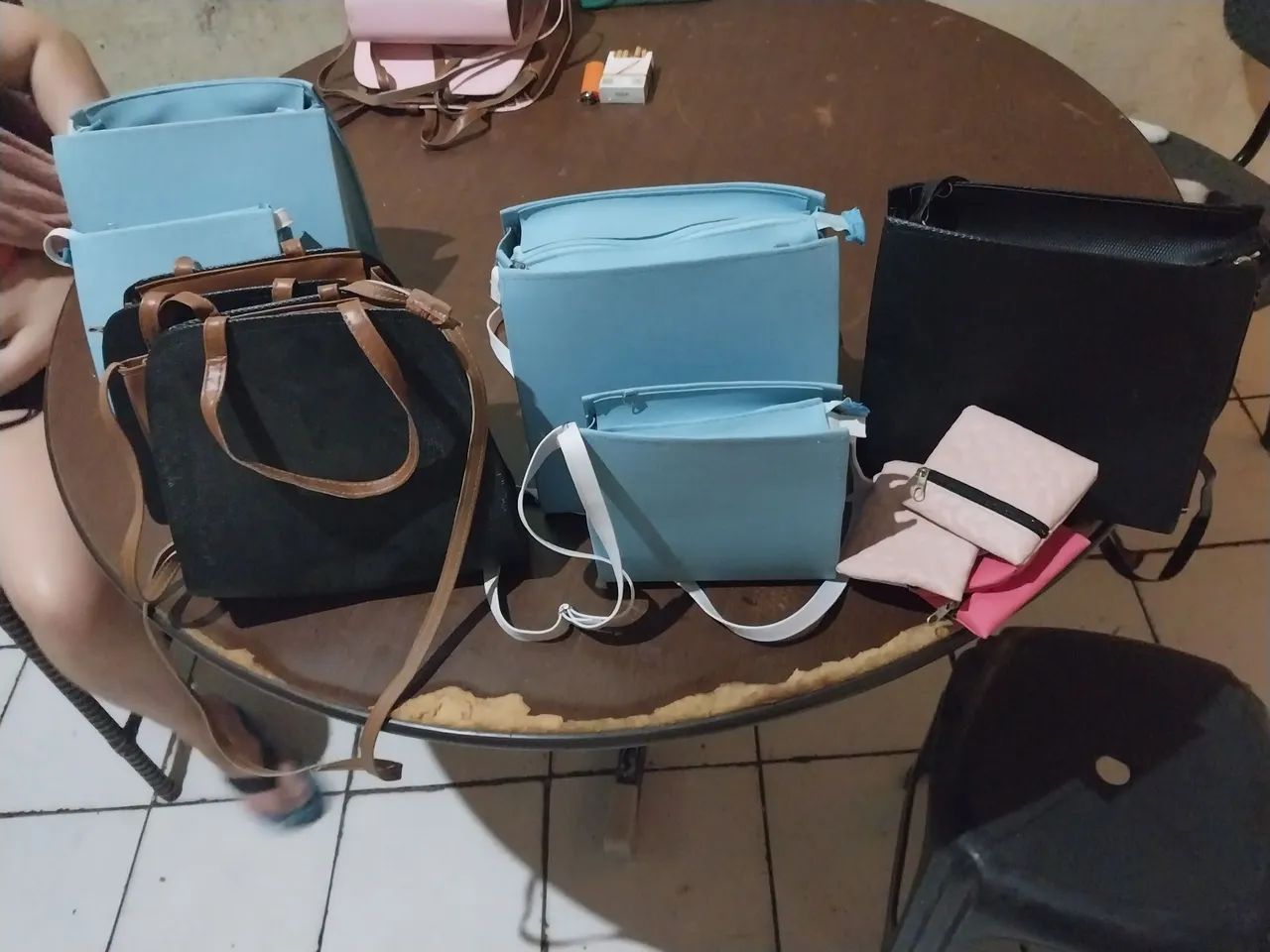 Lote 7 bolsas - Foto 2
