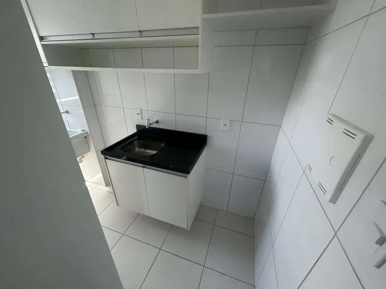 AUGO APARTAMENTO NOVO COM ARMARIOS E AR NOS QUARTOS NO FLOW - Foto 3