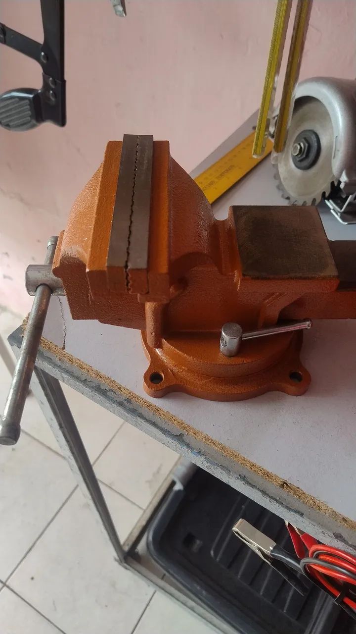 Torno de bancada - Foto 2