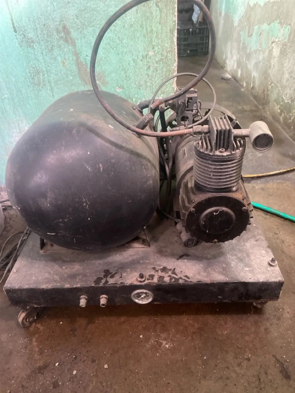 Compressor 