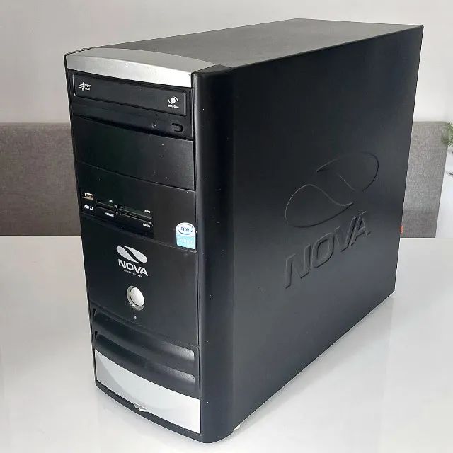 Gabinete ATX 2 Baias - Computador Antigo