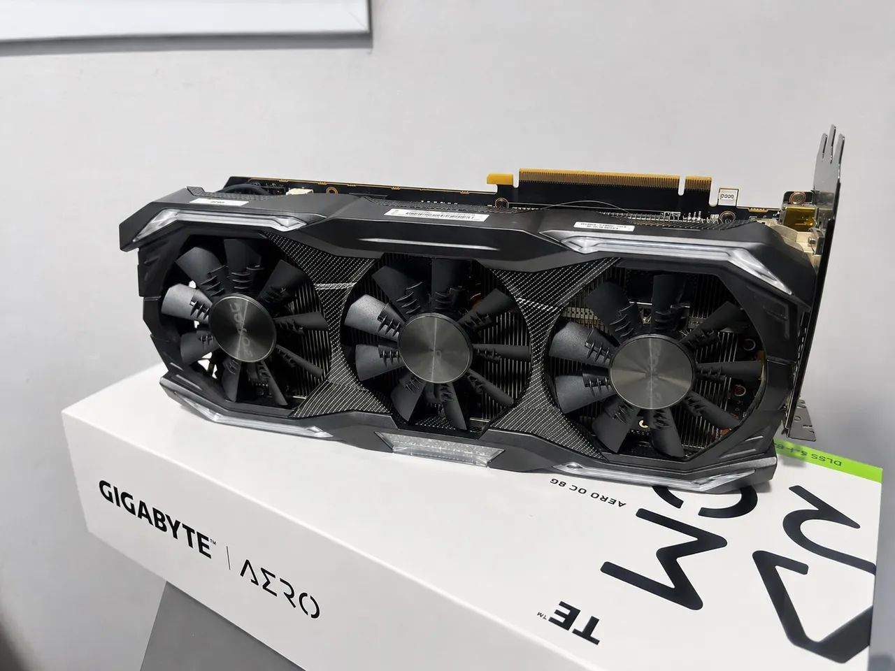 GTX 1070 AMP EXTREME 8GB