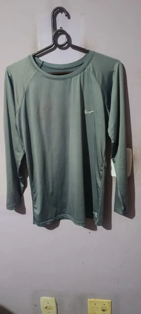 Camiseta Nike manga longa 