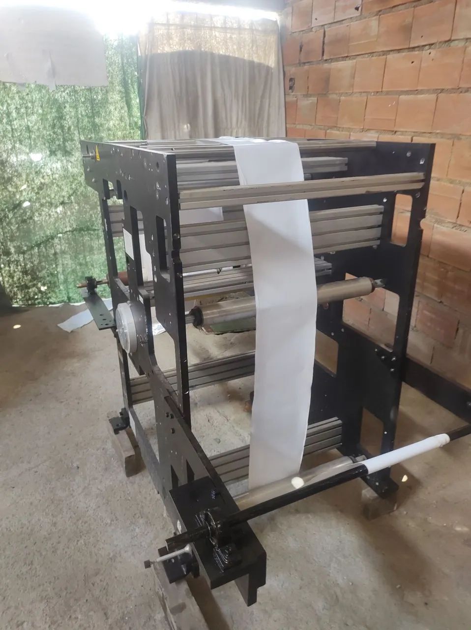 Rebobinadeira de papel flexografica 