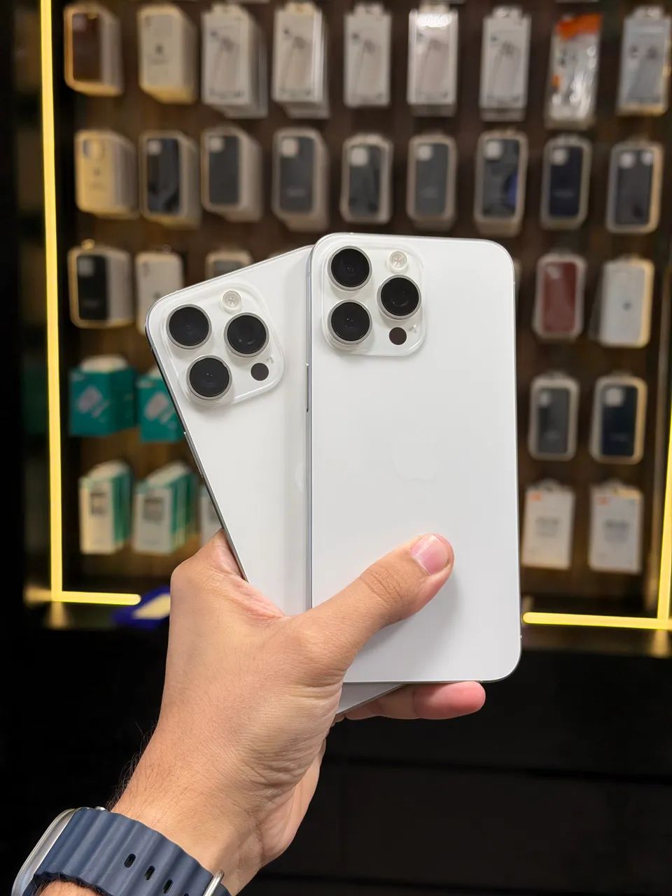 iPhone 15 Pro Max 256gb Branco Garantia - Celulares e Smartphones