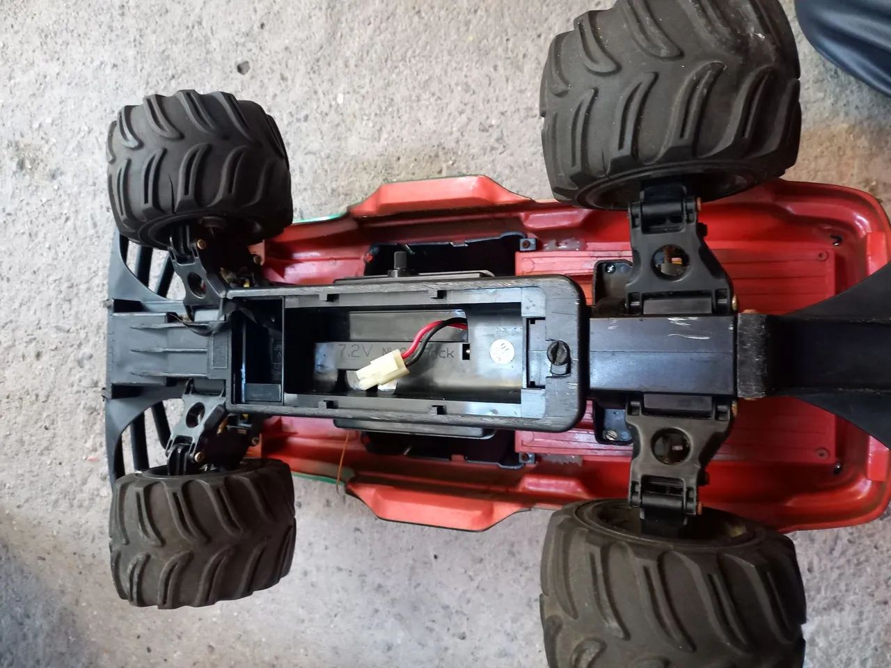 Interceptor 4x4 RC Monster Truck, carro de controle remoto digital - Foto 3