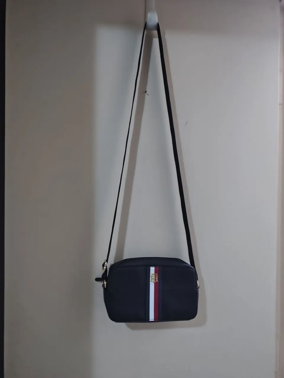 Bolsa Crossbody Tommy Hilfiger  - Foto 3