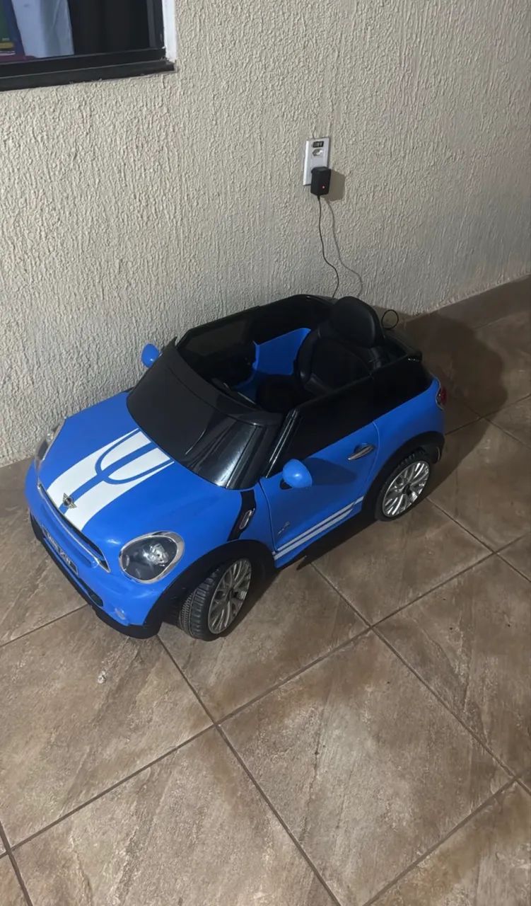 Carro elétrico infantil - Mini cooper azul - Foto 3