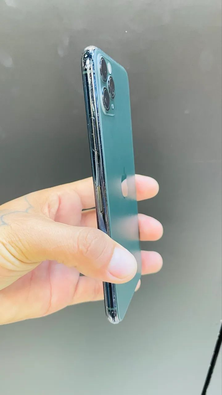 iPhone 11 Pro Max 64gb - Foto 2