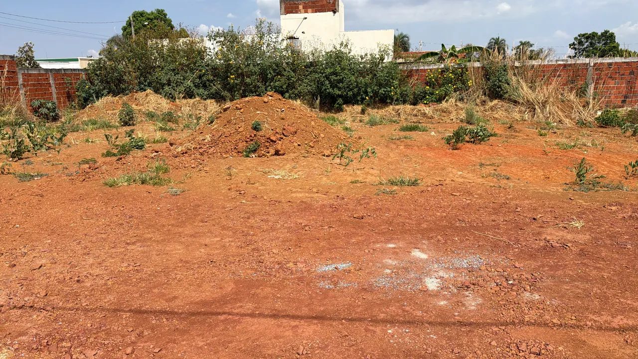 LOTE À VENDA NA PONTE ALTA - GAMA DF