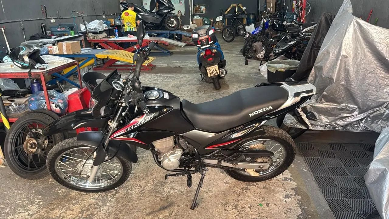 Moto Bros - Foto 3