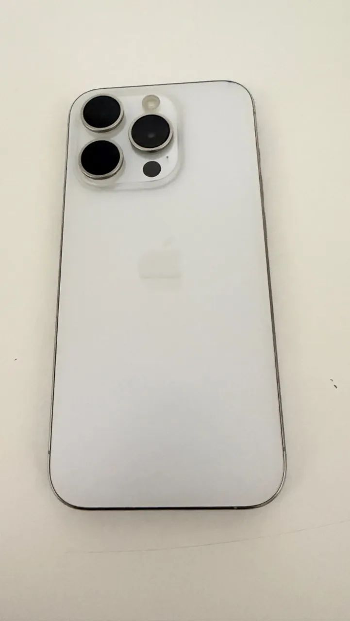 iPhone 15 PRO 128  - Foto 3