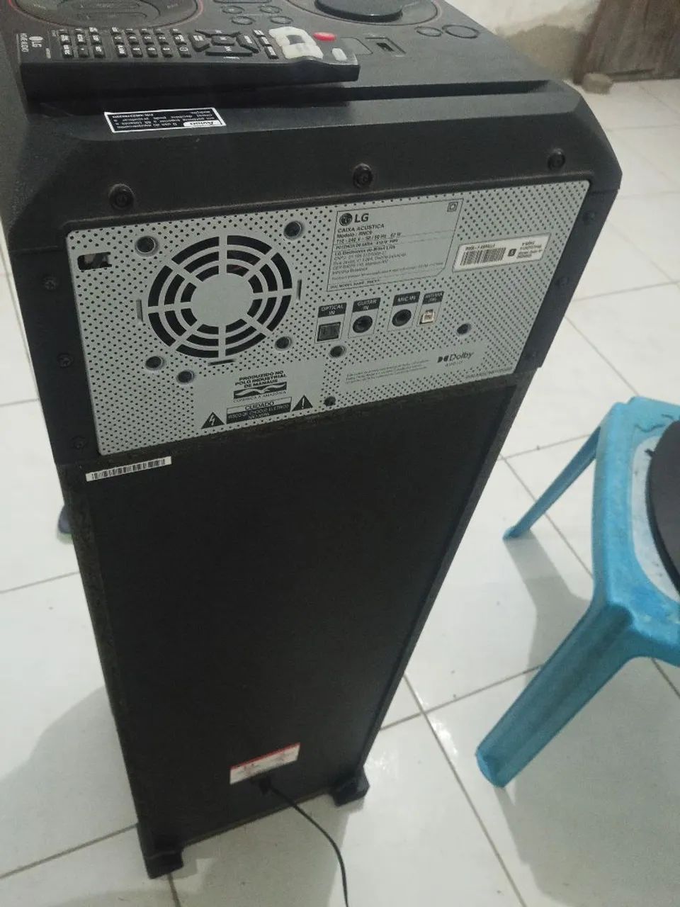 Vendo caixa LG 