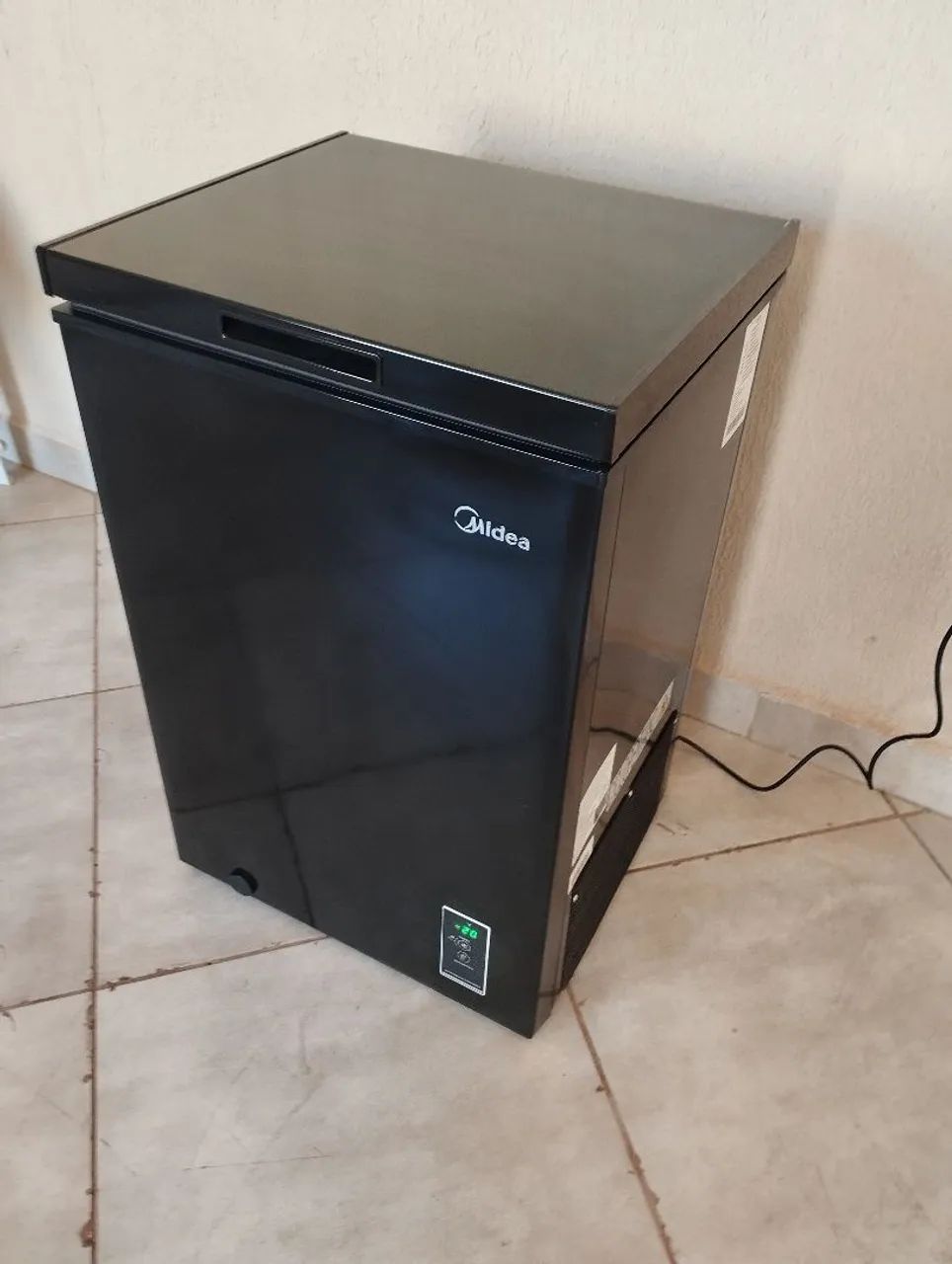 Freezer Midea 100 litros zerado - Geladeiras e Freezers - Setor