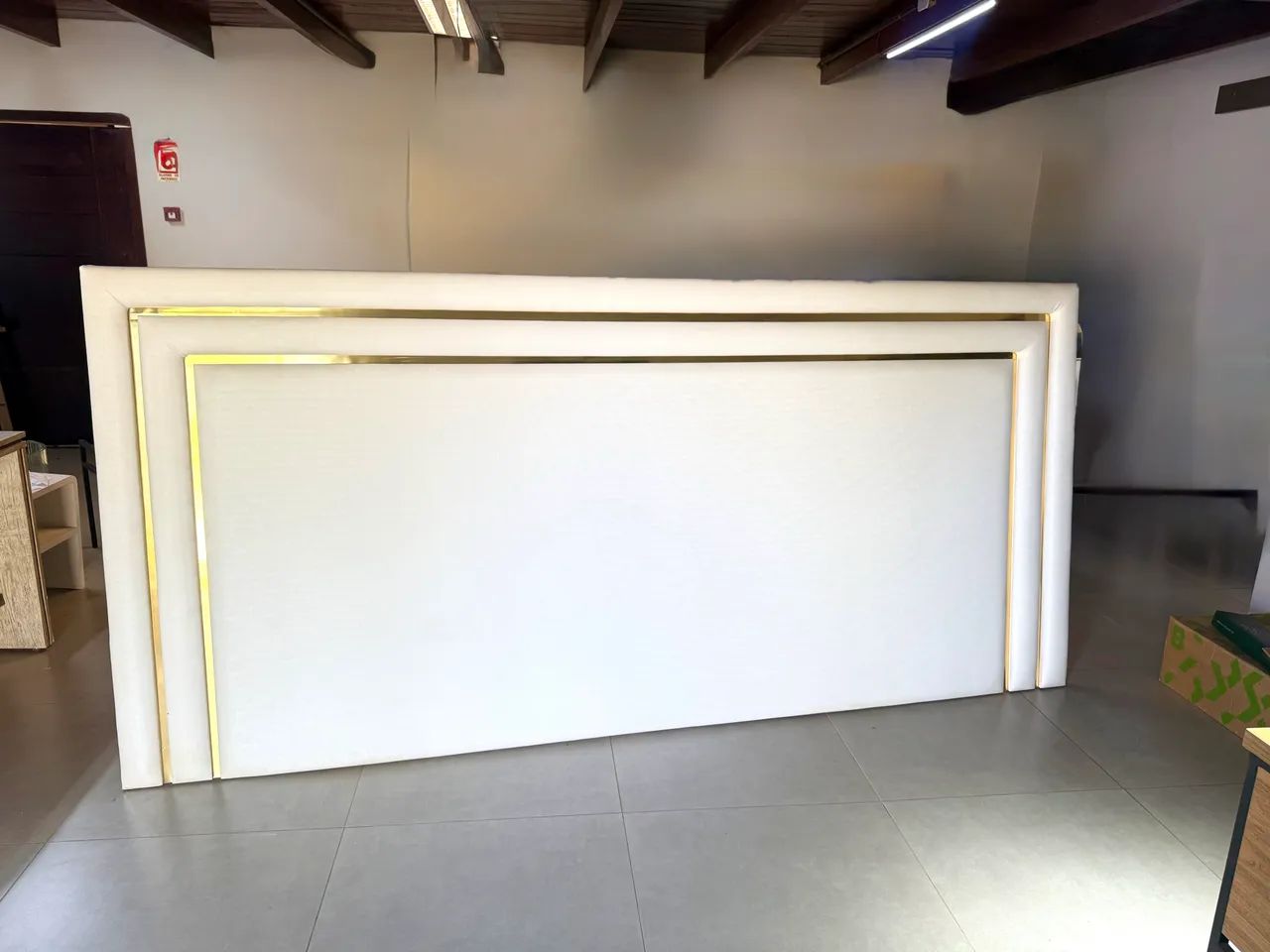 VENDE-SE CABECEIRA DE CAMA - Foto 3