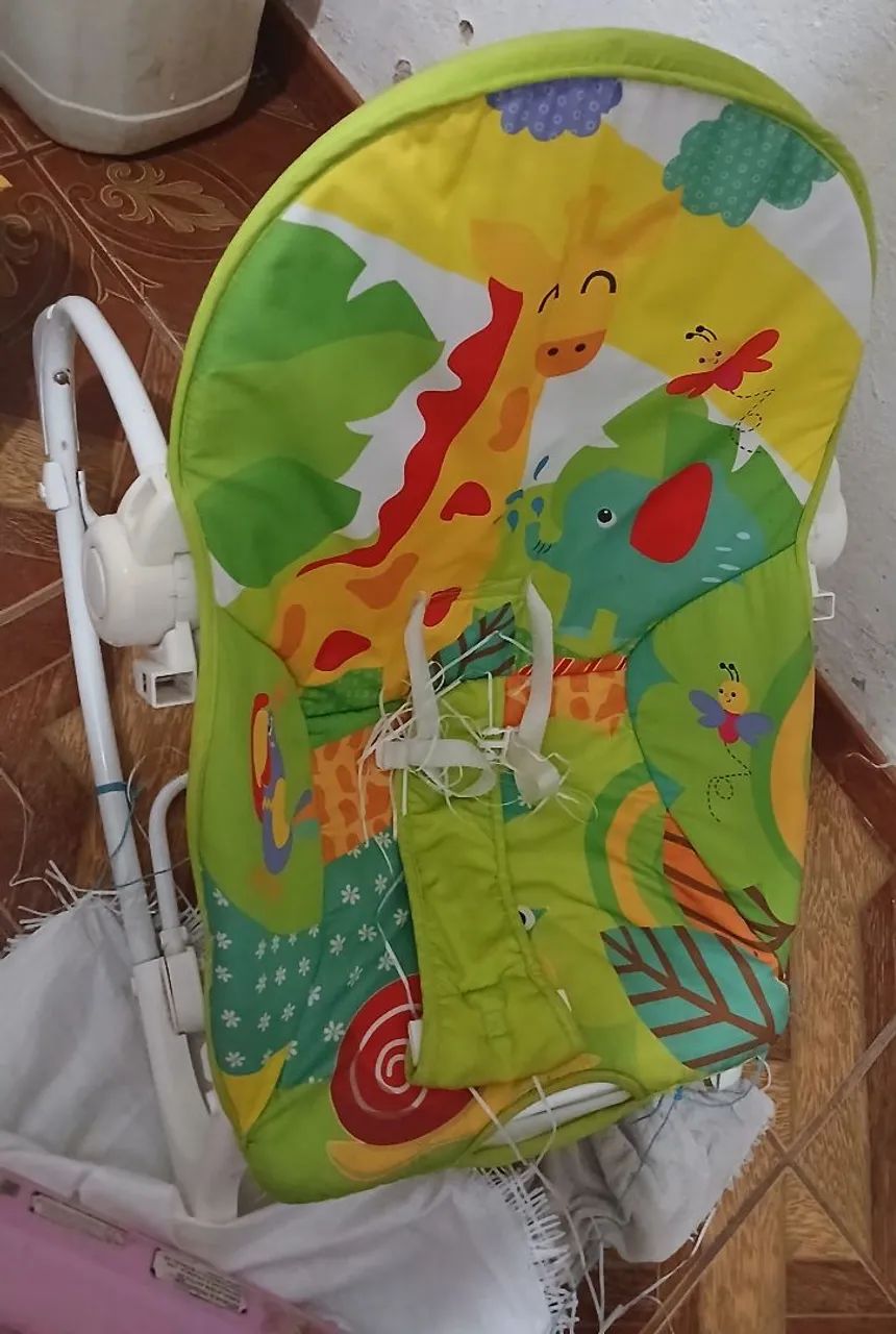 Cadeira de balanço infantil