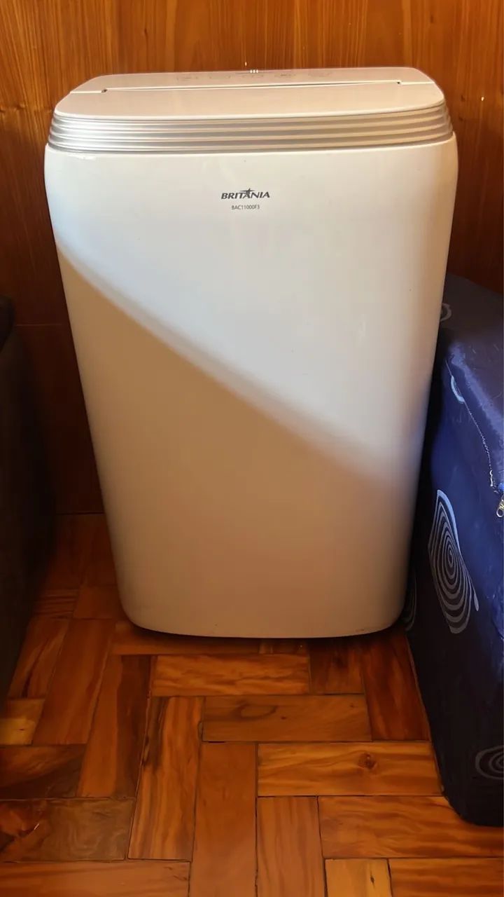 Ar condicionado portátil Britânia 11.000 btus 