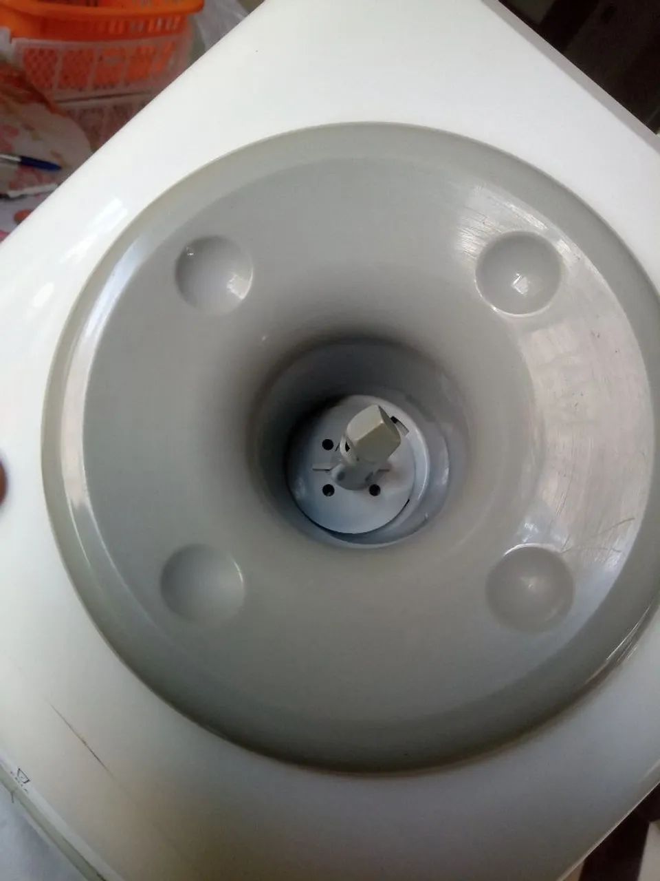 Bebedouro Garrafão Electrolux - Água Gelada e Fria  - Foto 4