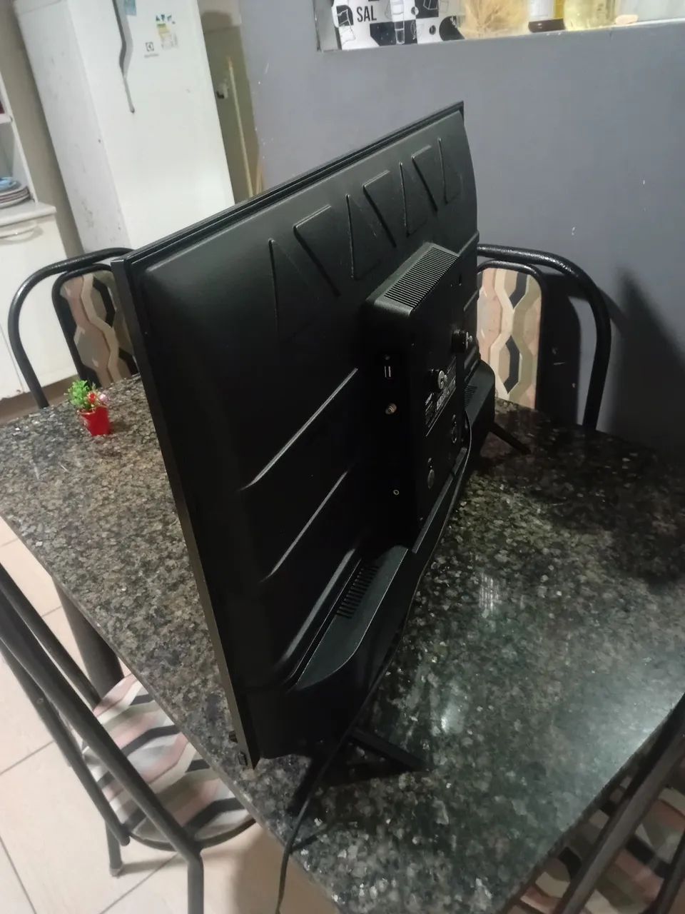 Smart tv, tcl 32 polegadas - Foto 3