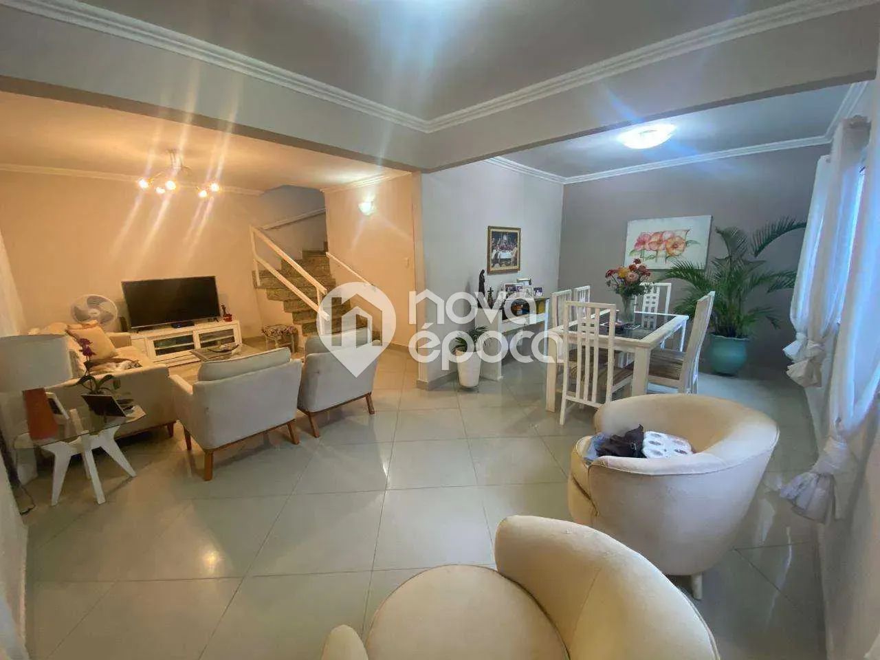 Tanque | Casa 3 quartos, sendo 1 suite
