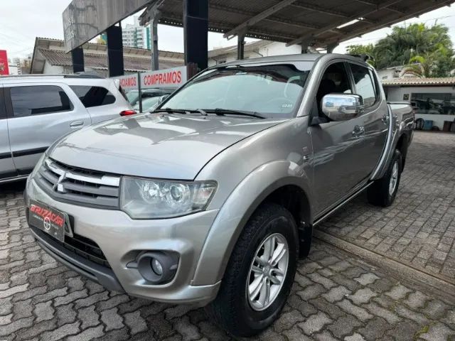 Mitsubishi L200 2015