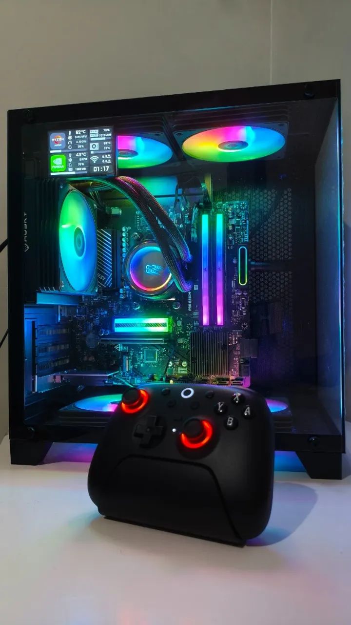 PC GAMER (SENDO MONTADO)