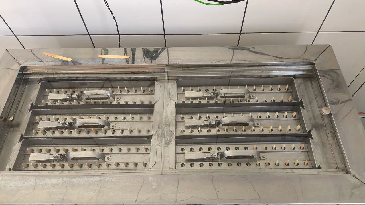 Máquina de Picolé FortFrio P6