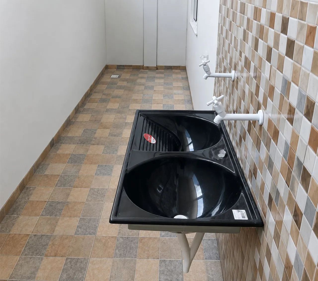Apartamento 2 quartos sala cozinha integrada banheiro área de serviço  - Foto 3