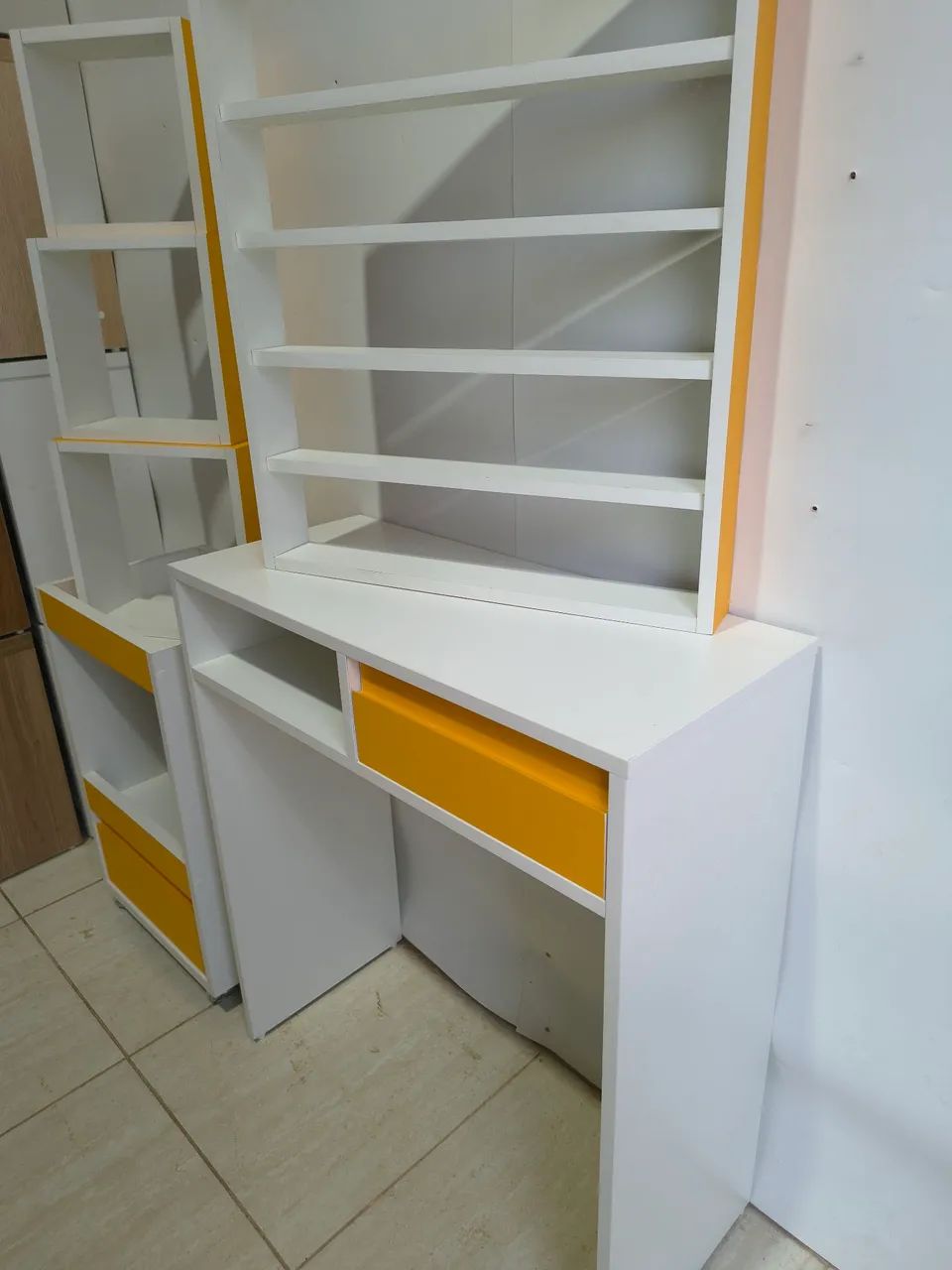 Kit manicure em Mdf - branco com amarelo  - Foto 2