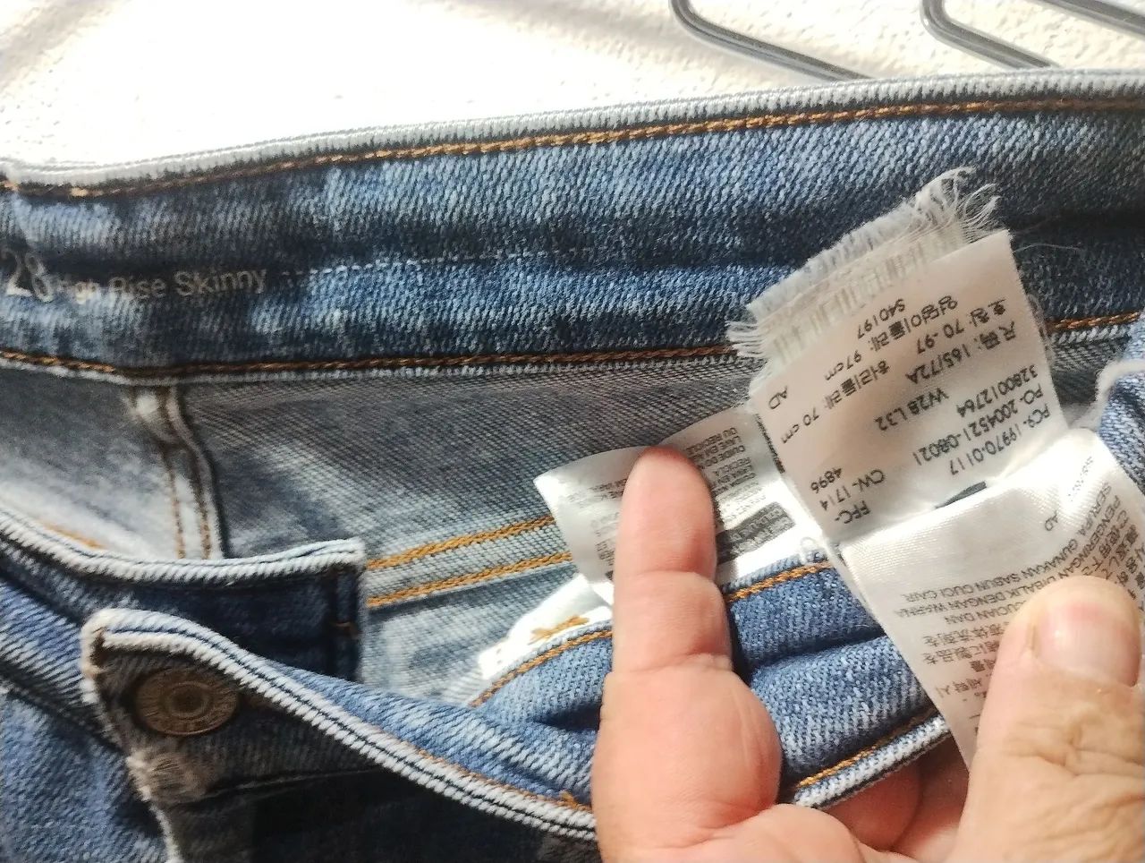Calça Levis feminina 38 - Foto 2