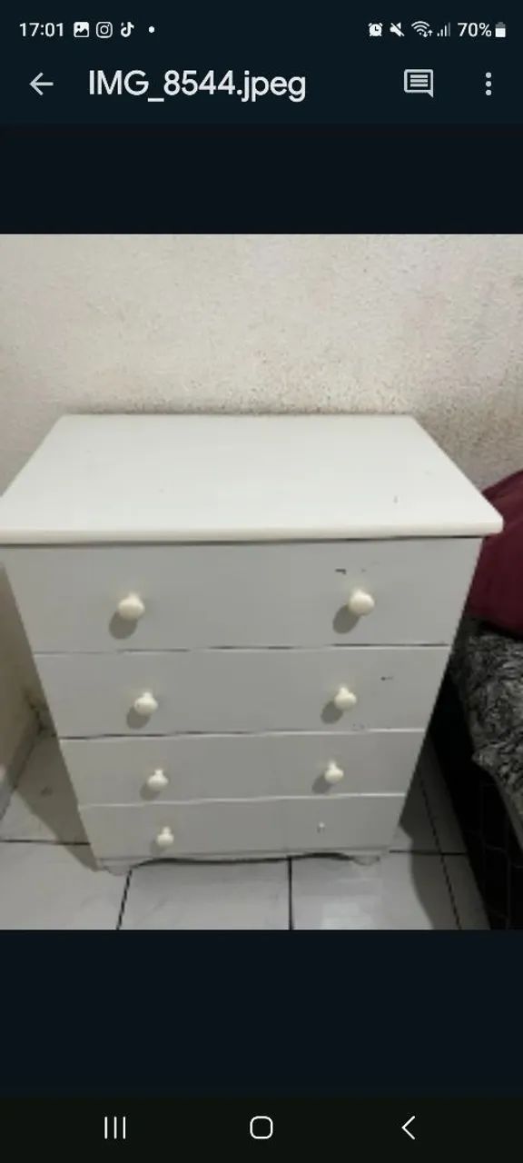 Vendo cômoda semi usada