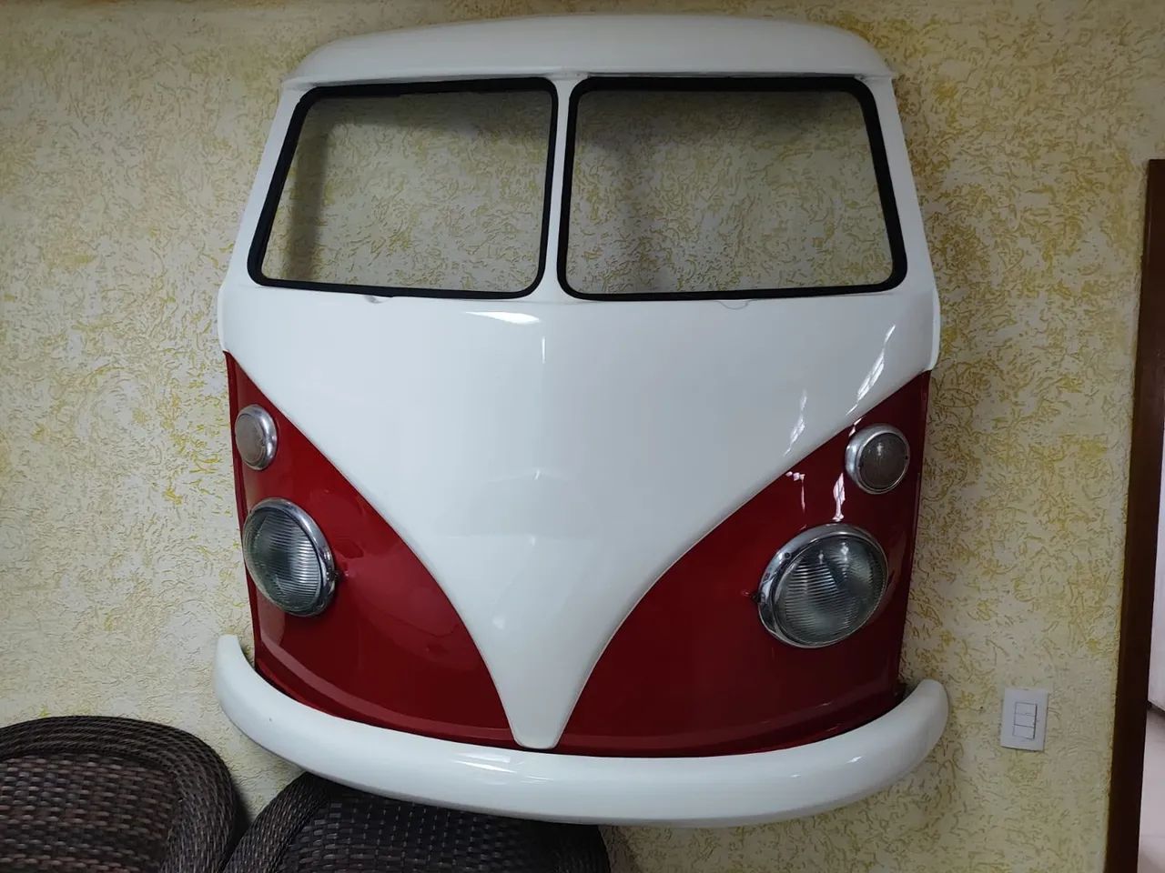 Frente e traseira de Kombi corujinha original para decoração - Foto 2