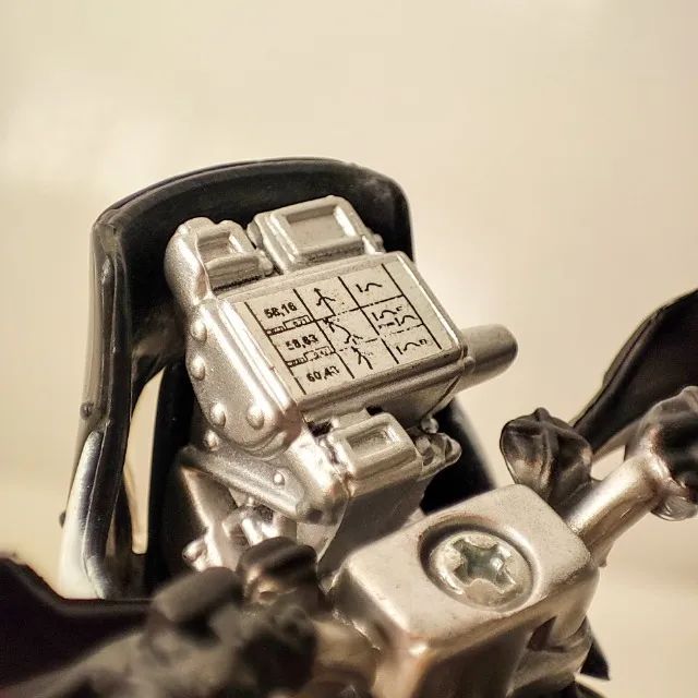 Moto Maisto 1:18 - KTM 450 Rally - Foto 3