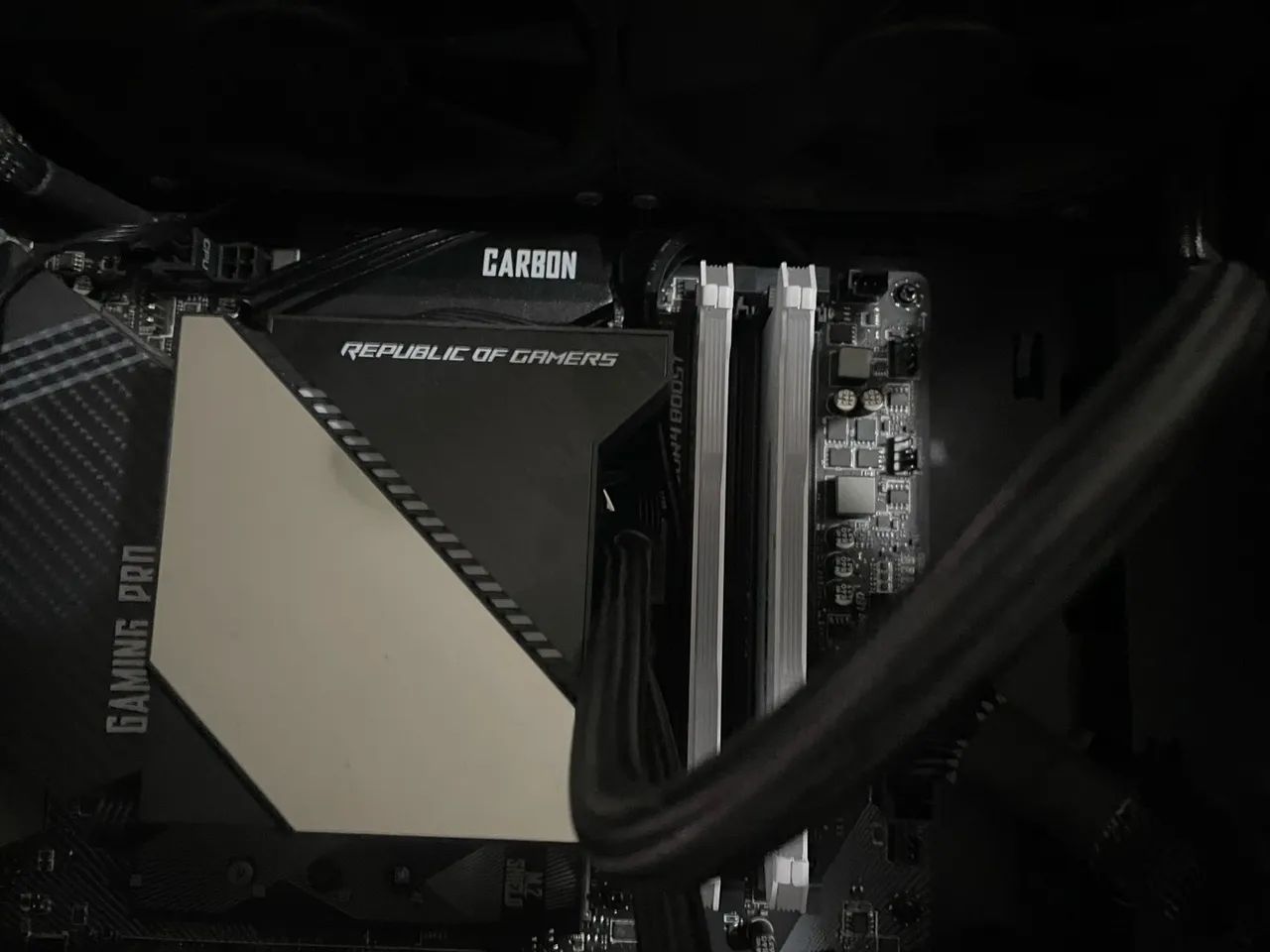 Water Cooler Asus ROG RYUJIN 240 - Foto 3