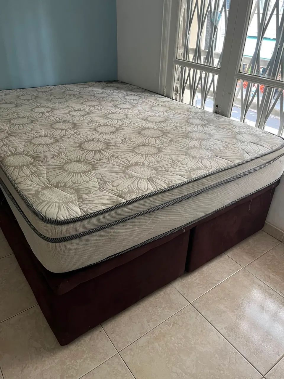 Cama Box Casal com Baú bipartido