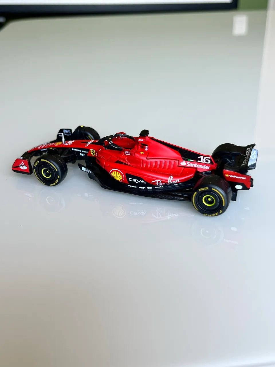 Miniaturas / Réplicas da F1 Anápolis - Foto 5