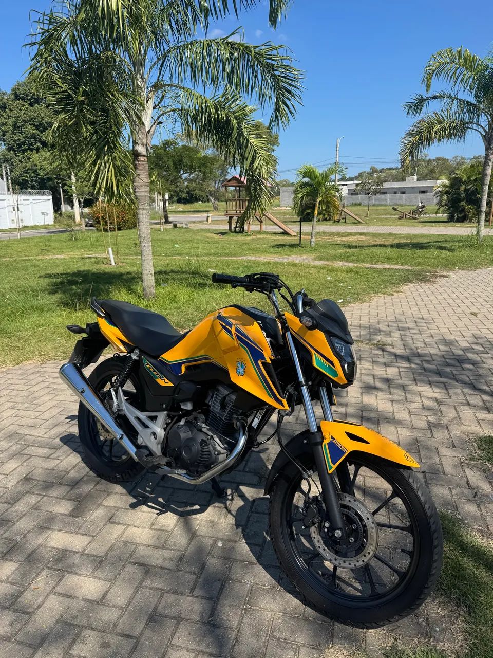 Titan 2025 tudo em dia 