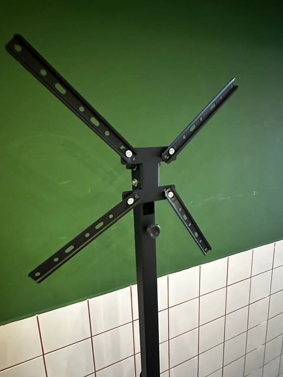 Pedestal Movel Para TV de 32? a 70? - Foto 2
