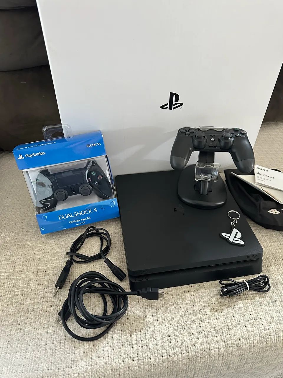 Ps4 Slim 500 GB Completo - Consoles de Vídeo Game - Vila Santa